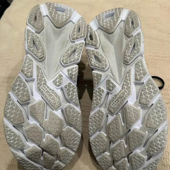 Hoka Black Clifton Edge Sneakers - Picture 6 of 7